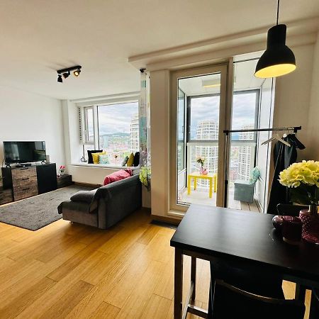 Apartments In Panorama City On 25Th Floor - Amazing View Close To Old Town Bratislava Ngoại thất bức ảnh